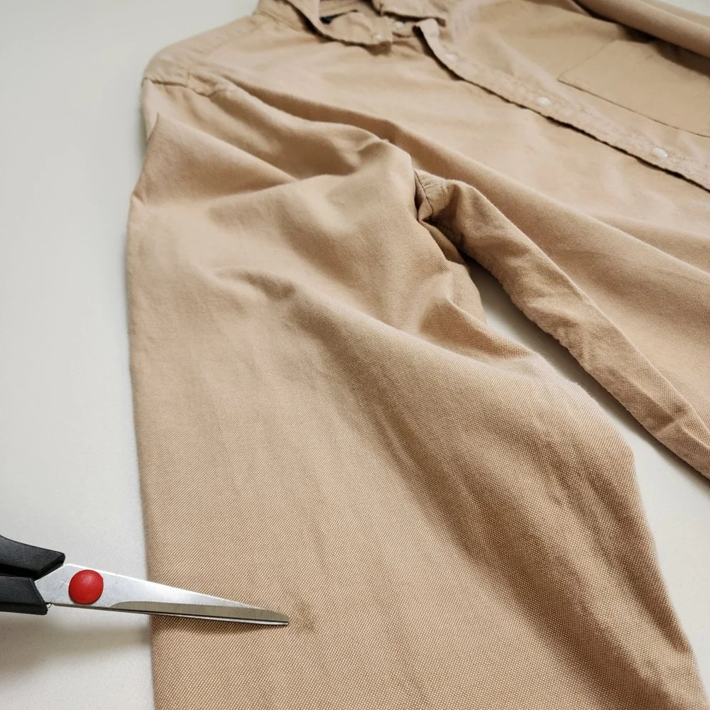 Banana Republic Factory Mens Oxford Slim Fit Button Down Shirt Size Large‎ Tan